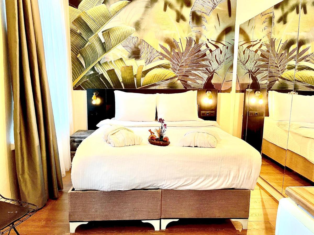 Mates Istiklal Suites Estambul Exterior foto