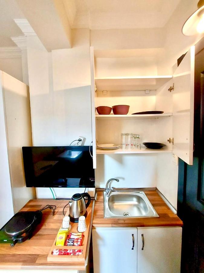 Mates Istiklal Suites Estambul Exterior foto
