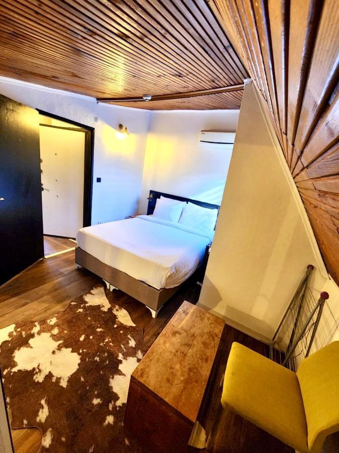 Mates Istiklal Suites Estambul Exterior foto